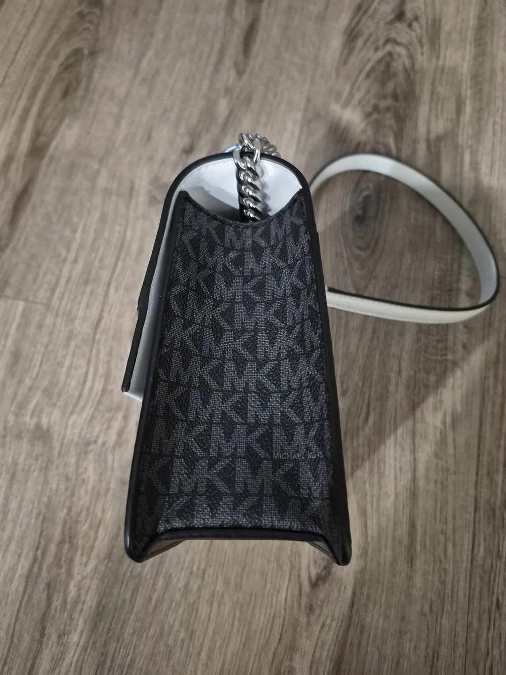 Michael Kors Black & White Crossbody Bag